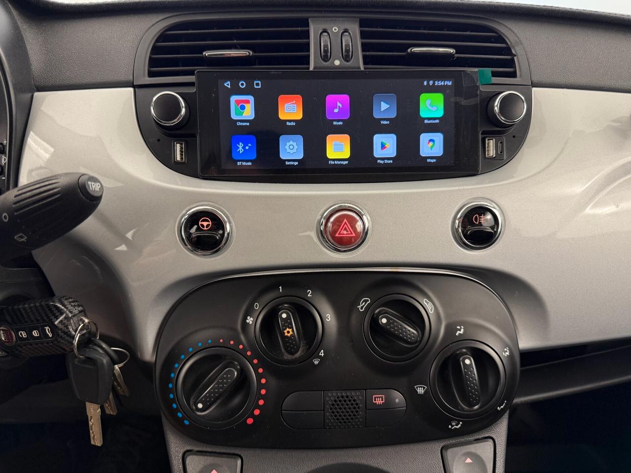Fiat 500 1.2 Lounge/Touchscreen