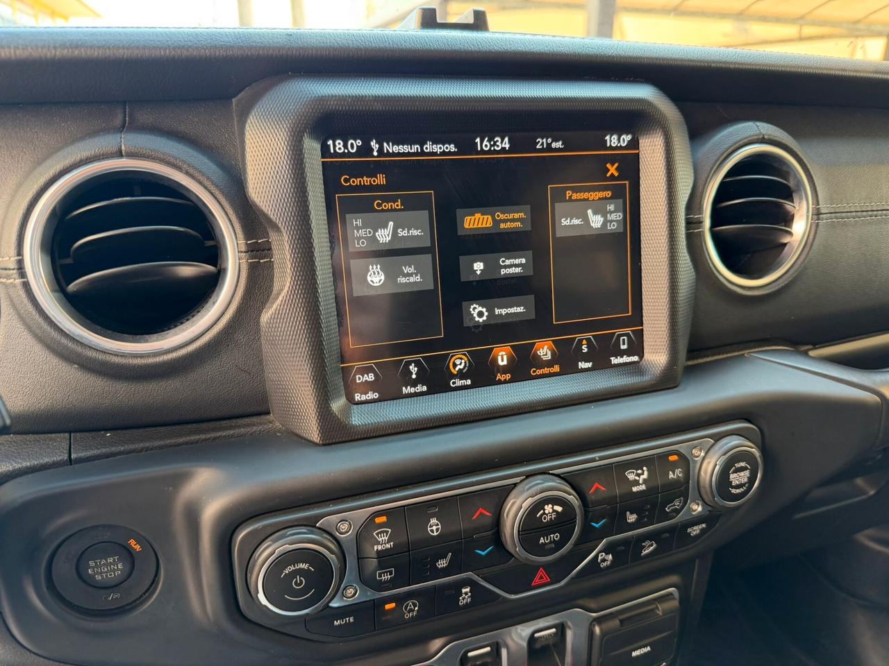 Jeep Wrangler 2.2 Mjt II Sahara