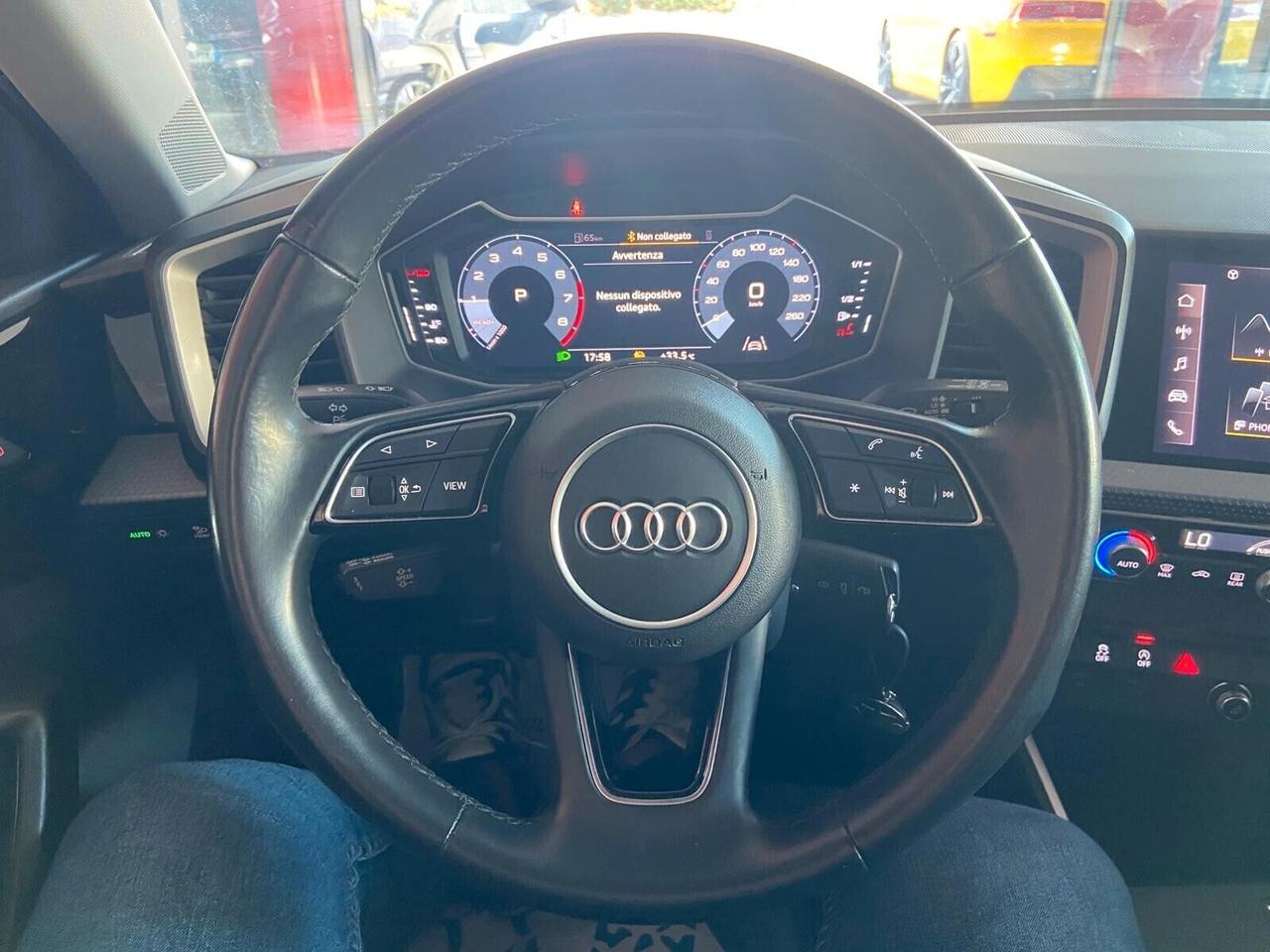 Audi A1 SPB 30 TFSI STronic 1.0cc AUTOMATICA