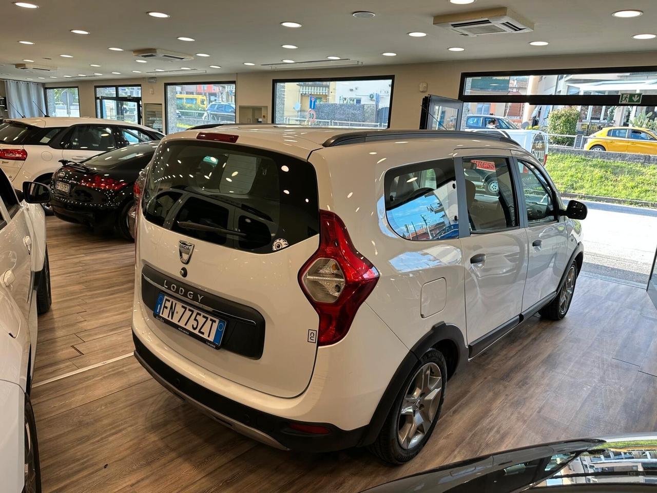 Dacia Lodgy 1.5 dCi 8V 110CV Start&Stop 7 posti Serie Speciale Wow