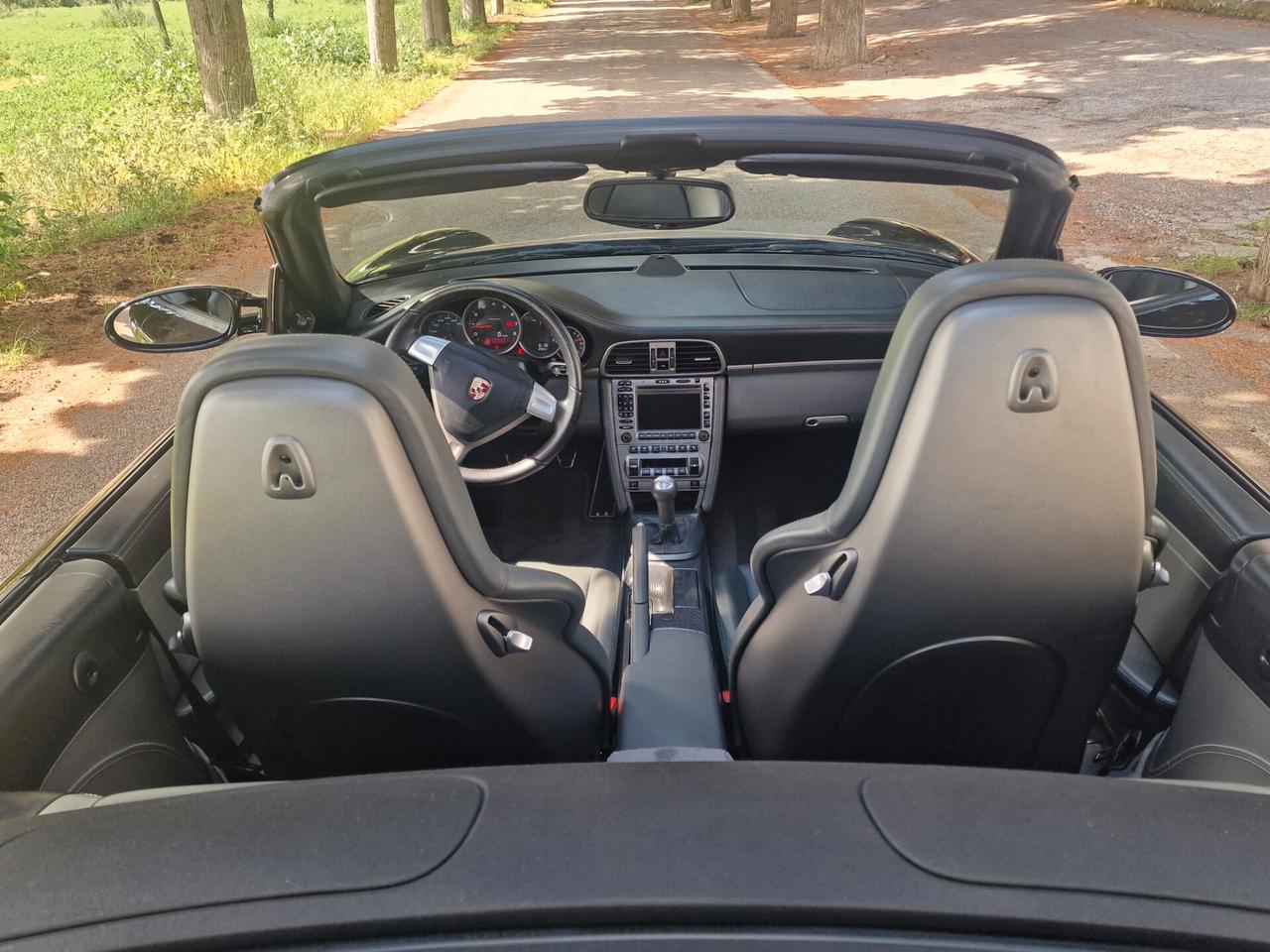 Porsche 911 Carrera Cabriolet