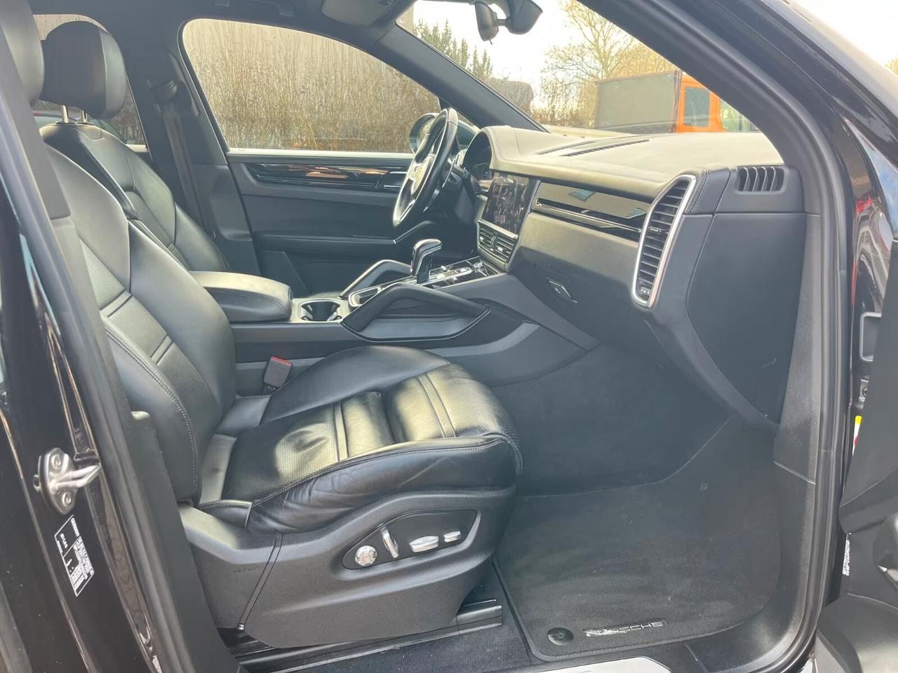 Porsche Cayenne S/21"Turbo/ACC/Cam/Laserl/BO