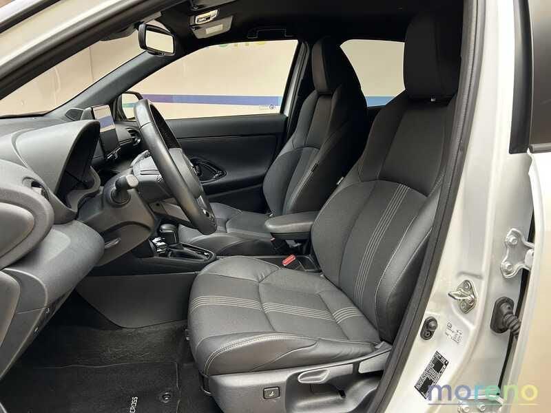 Toyota Yaris Cross 1.5h Adventure fwd 116cv e-cvt