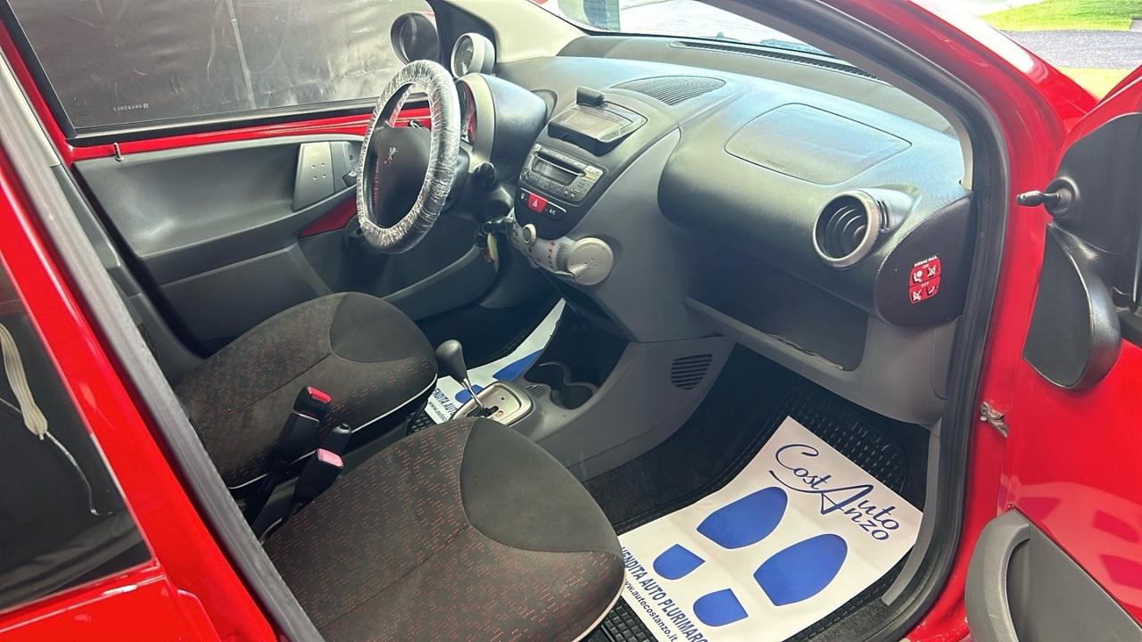 Peugeot 107 1.0 Benz. Sweet Years 2Tronic 2010