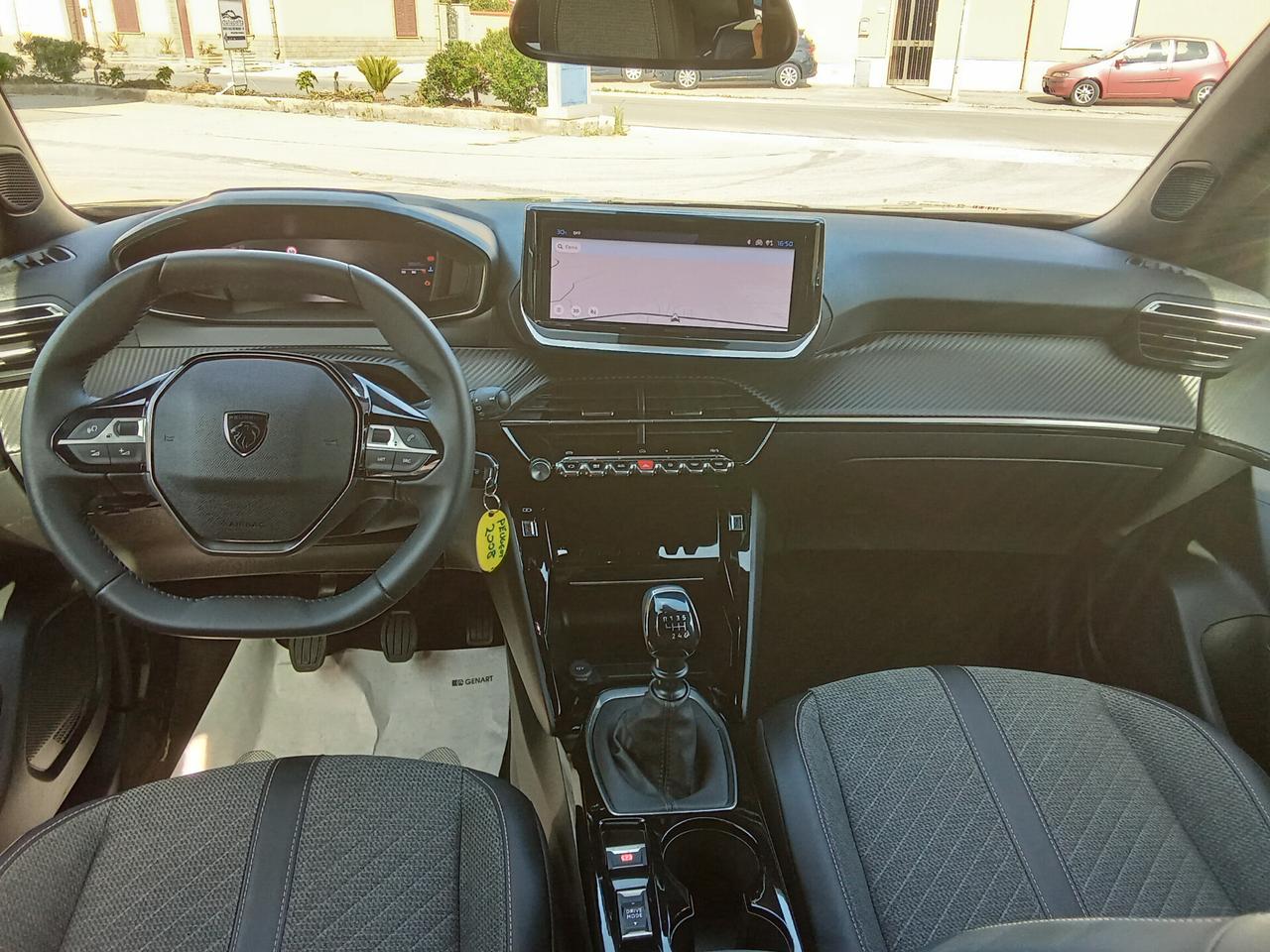 Peugeot 2008 PureTech 100 S&S Allure