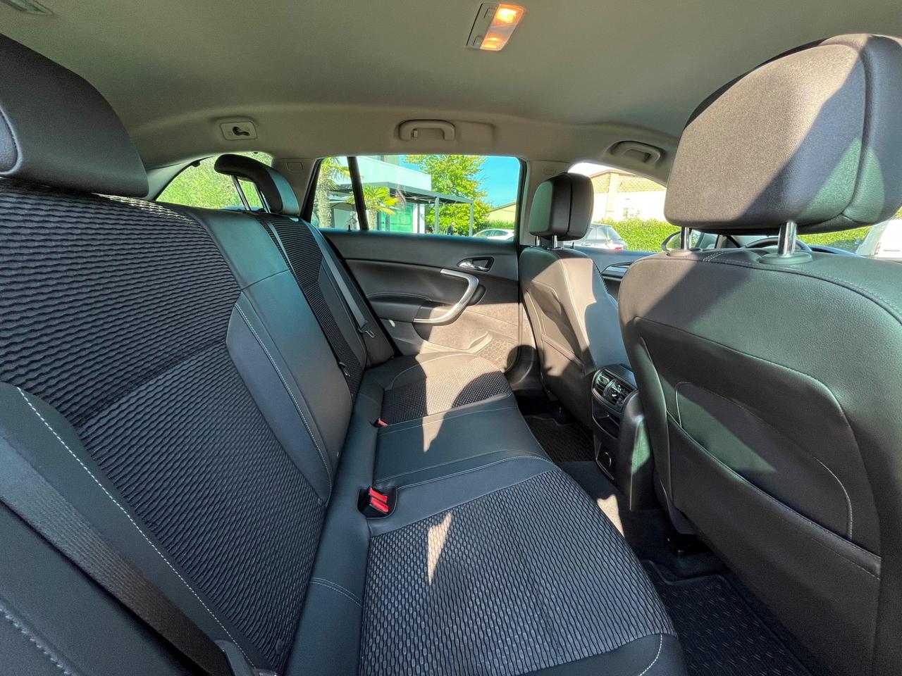 Opel Insignia SPORTS TOURER 4X4