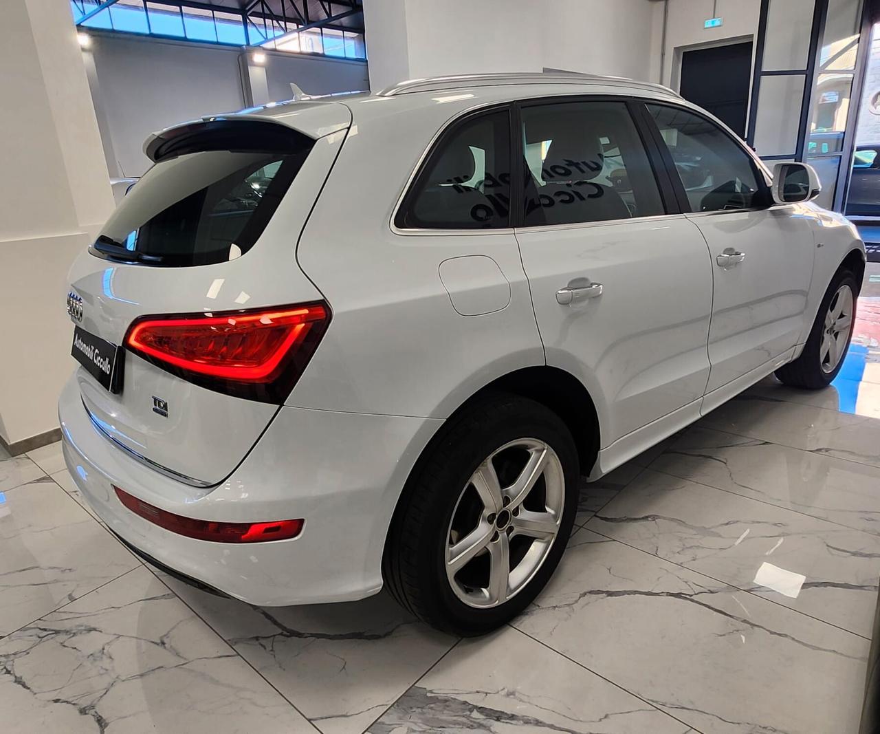 Audi Q5 2.0 TDI 190CV quattro S tronic S-LINE