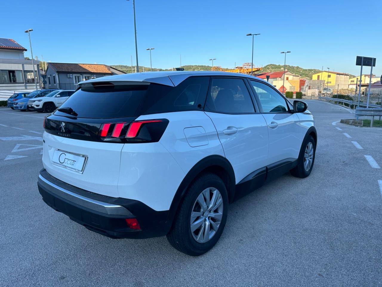 Peugeot 3008 BlueHDi 130 S&S Business