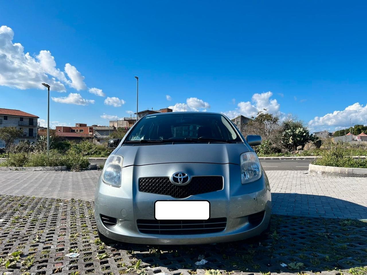 Toyota Yaris 1.4D O-C-C-A-S-S-I-O-N-E