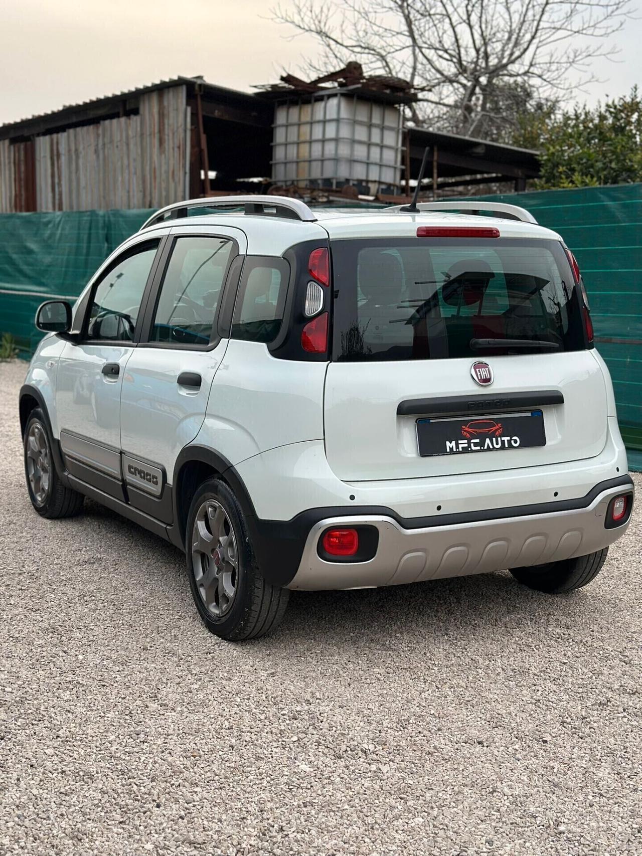 Fiat Panda Cross 2020 1.2 Benz Gpl BLOCKSHAFT - -