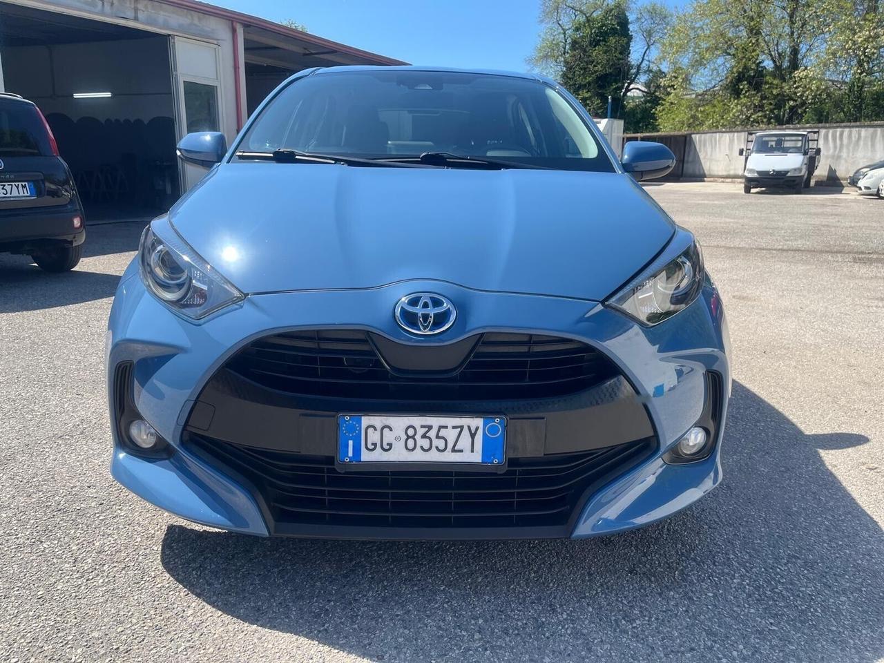 Toyota yaris 4 serie-1.5 hybrid-c.autom-2021