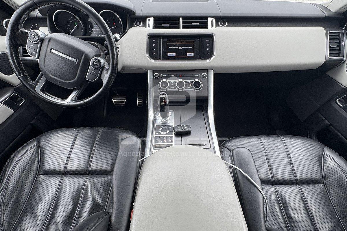 LAND ROVER Range Rover Sport 3.0 TDV6 HSE
