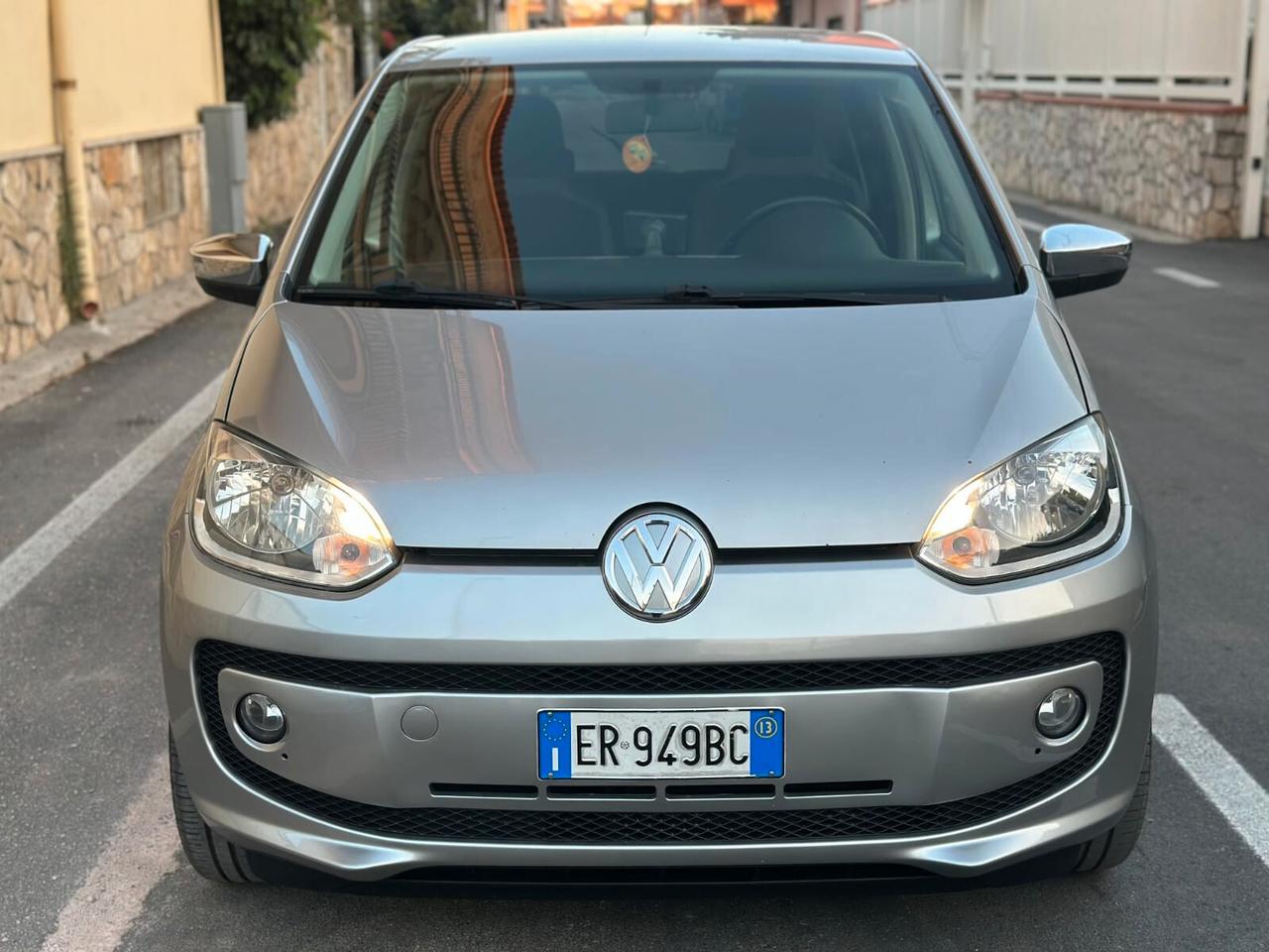 Volkswagen up! 1.0 Benz/ Metano