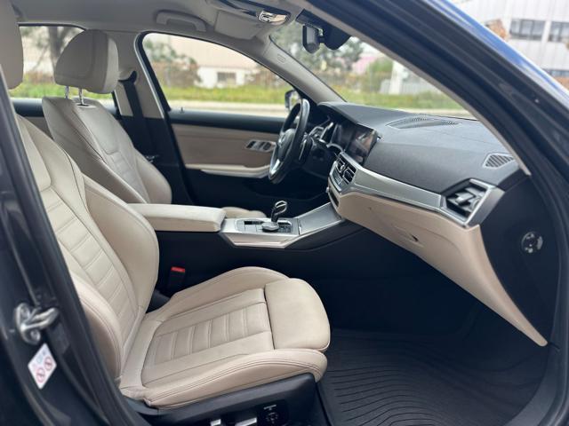 BMW 320 d 190cv Luxury (Pelle Beige/APP/Led/Navi/Retro)