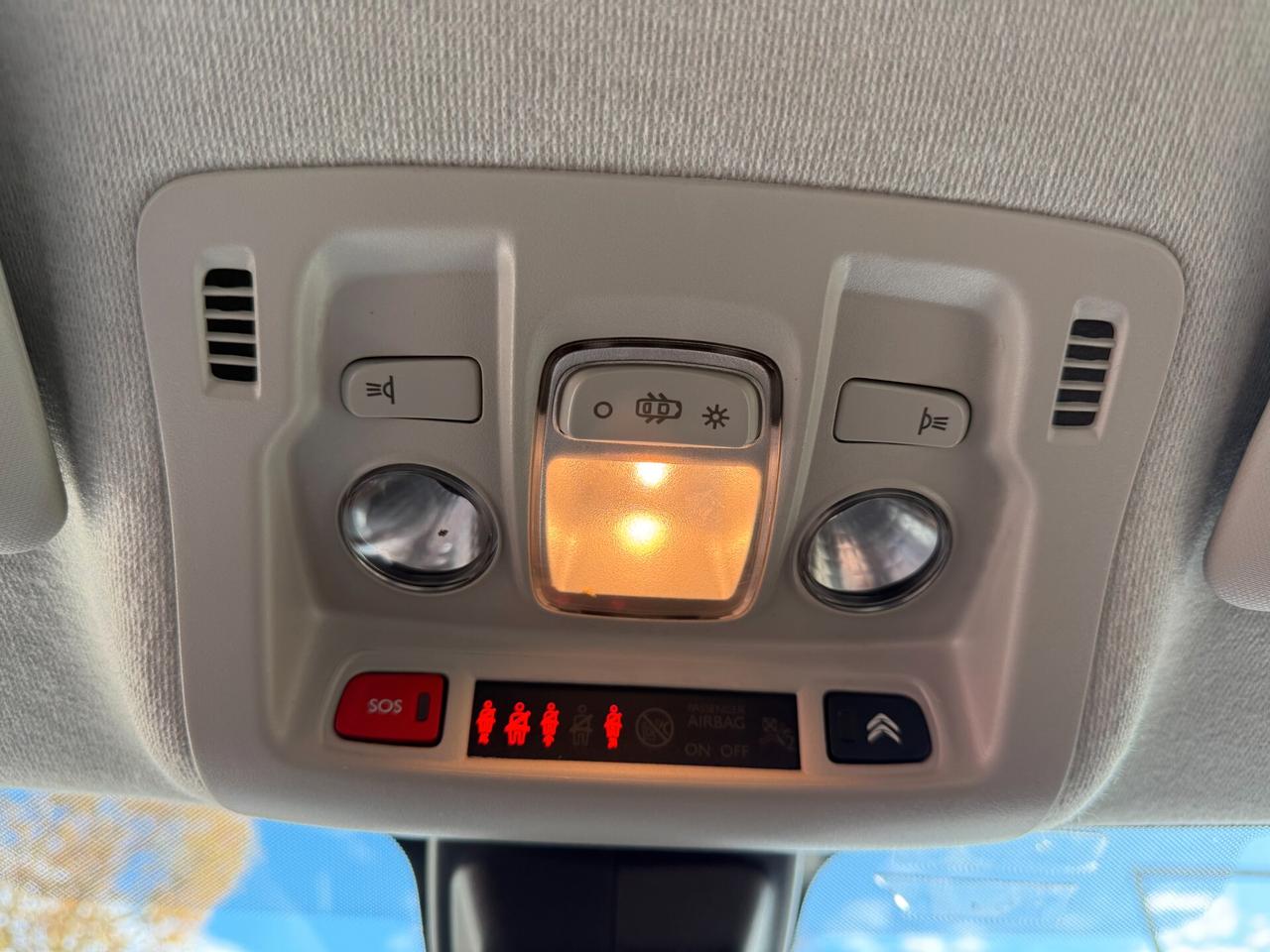 Citroen C3 83cv Benzina 5 porte Shine Navi bicolor pdc