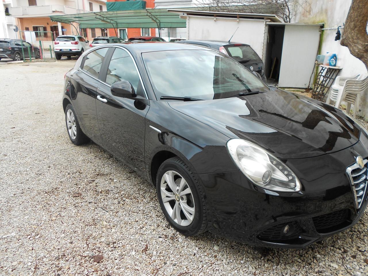 Alfa Romeo Giulietta 1.6 JTDm-2 105 CV Distinctive