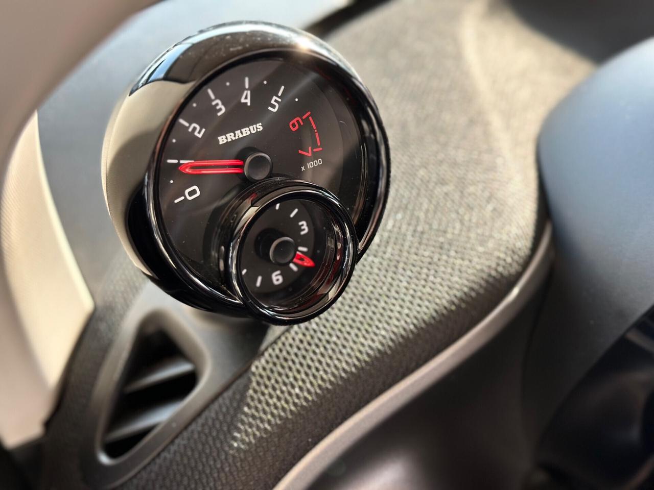 Smart ForTwo BRABUS 0.9 Turbo Twinamic Cabrio