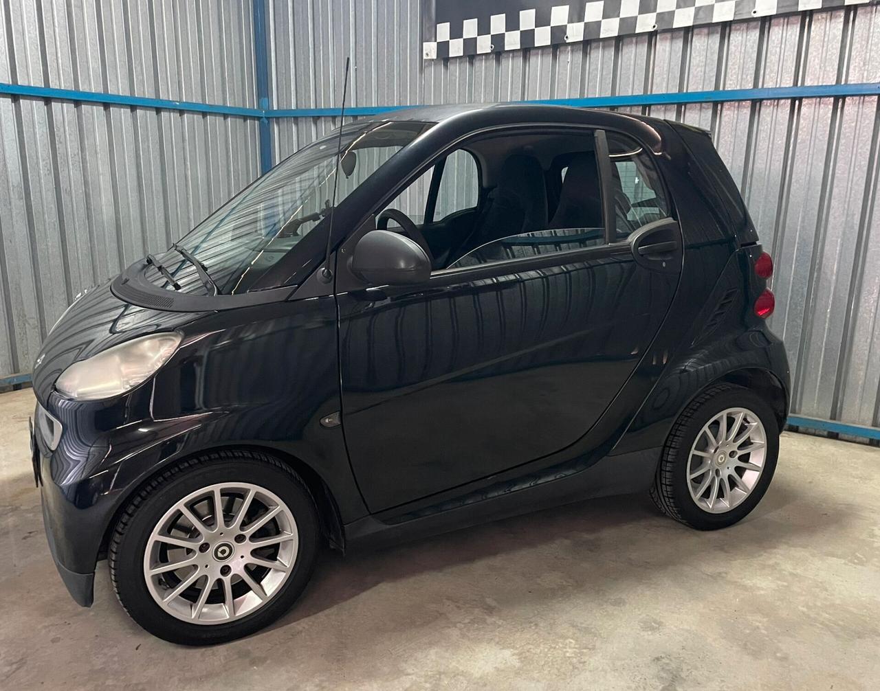 Smart ForTwo 1000 52 kW coupé limited two