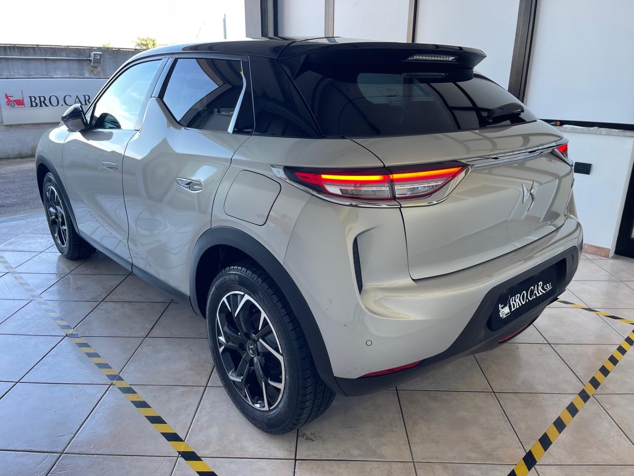 DS3 Crossback PureTech 100 Faubourg