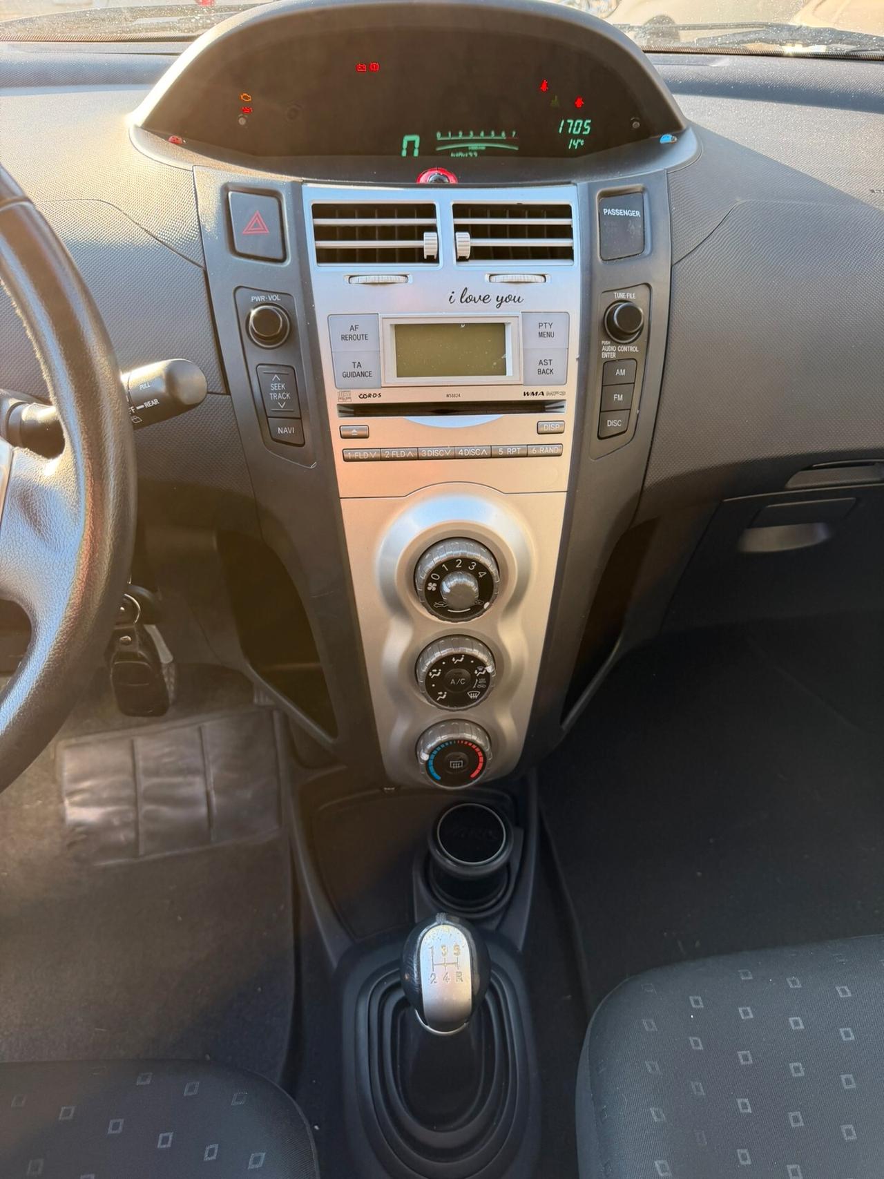 Toyota Yaris 1.0 5 porte Now
