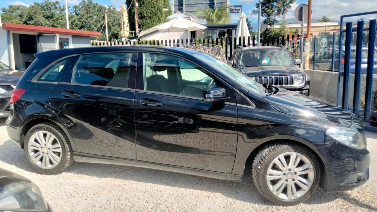 Mercedes-benz CLA 180 CLA 180 CDI Premium