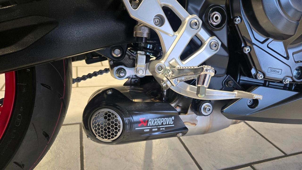 Suzuki GSX-8R X8R EVO AKRAPOVIC ABS EURO 5 +