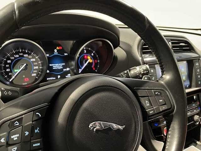 Jaguar F-PACE AWD PORTFOLIO IVA ESPOSTA - SOLO OPERATORI DEL SETTORE