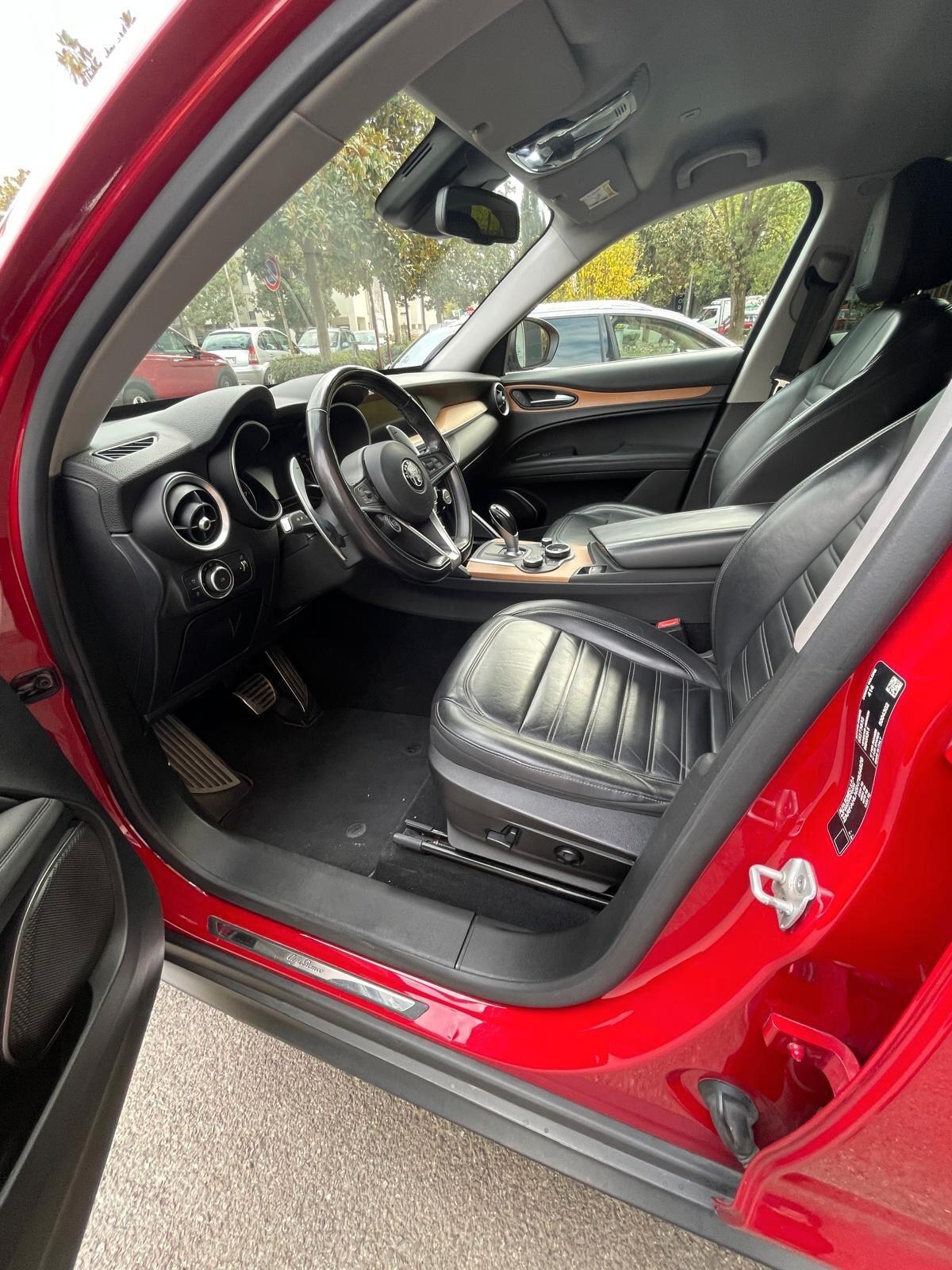 Alfa Romeo Stelvio 2.0 Turbo 280 CV AT8 Q4 First Edition