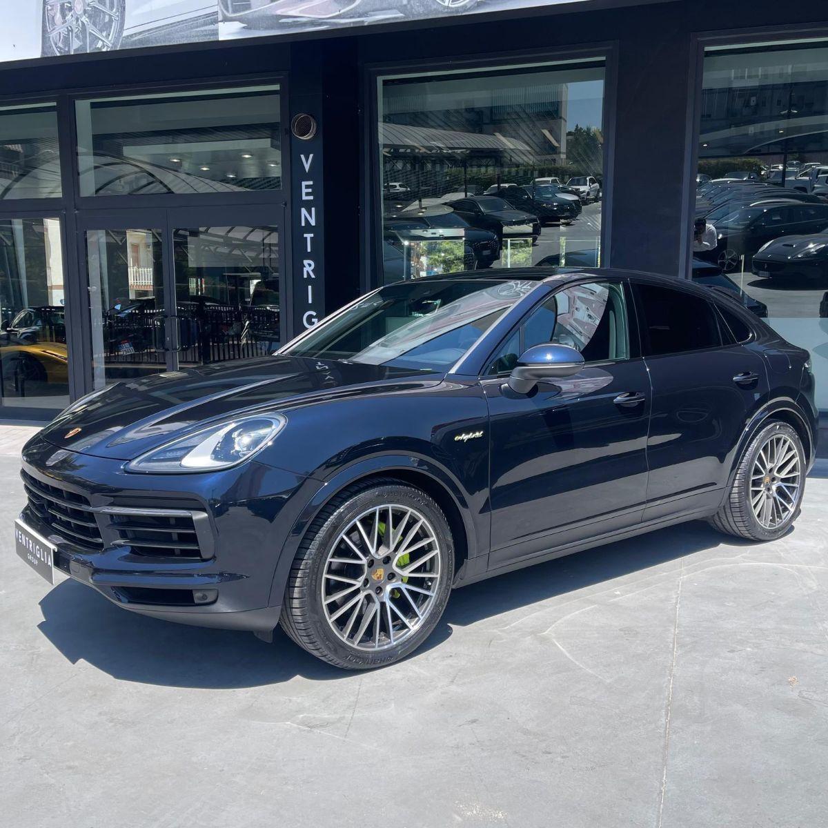 PORSCHE - Cayenne COUPE - 3.0 V6 E-Hybrid