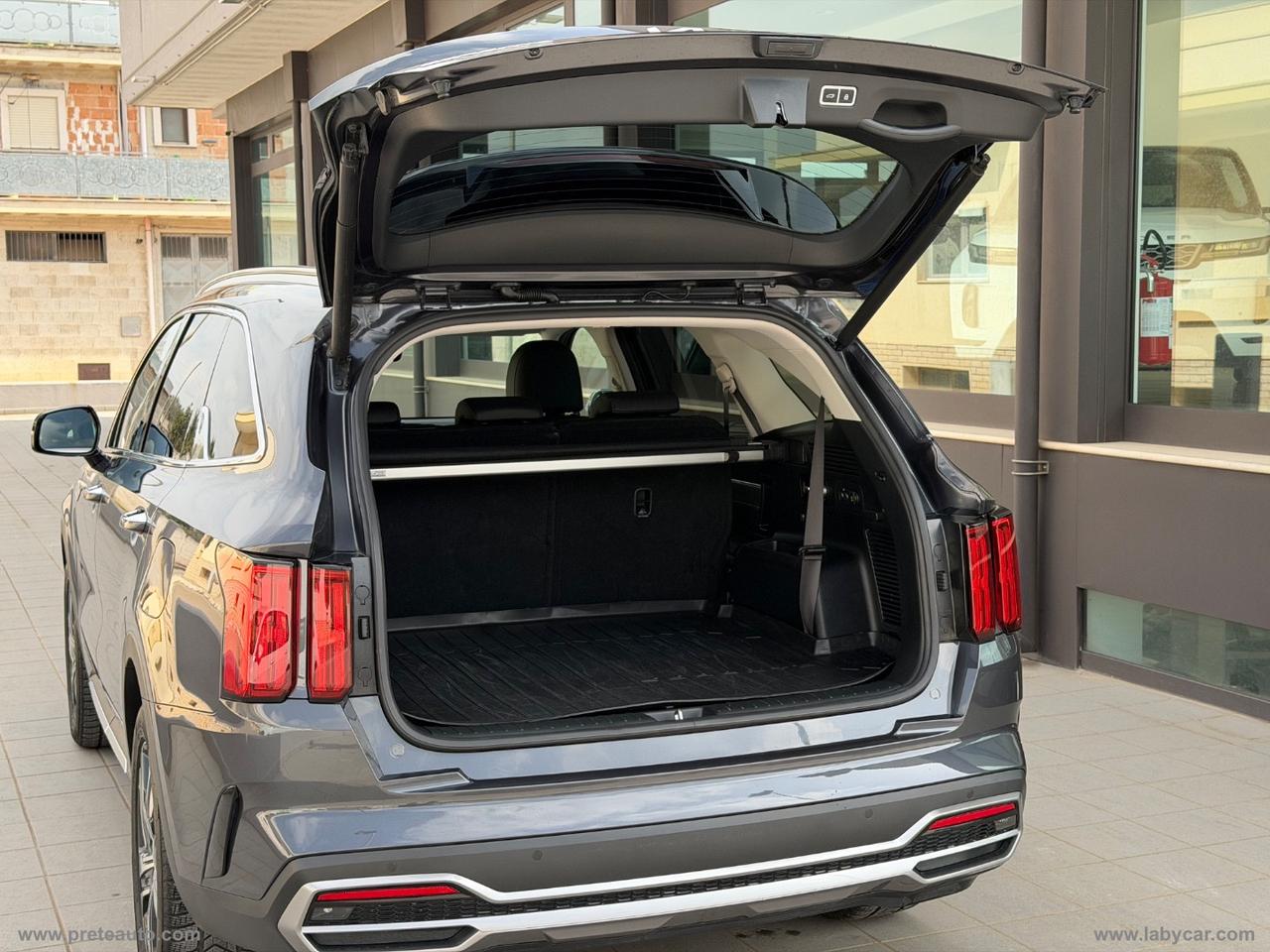 KIA Sorento 1.6 T-GDi HEV AT6 2WD Style