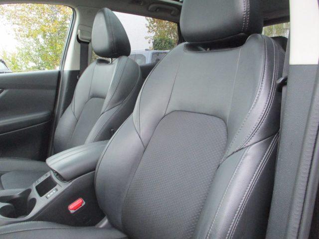 NISSAN Qashqai 1.5 dCi N-Connecta TETTO/Navi/360
