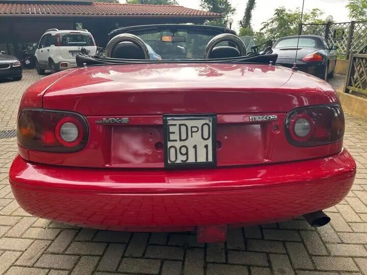 Mazda MX-5 1.6i 16V cat