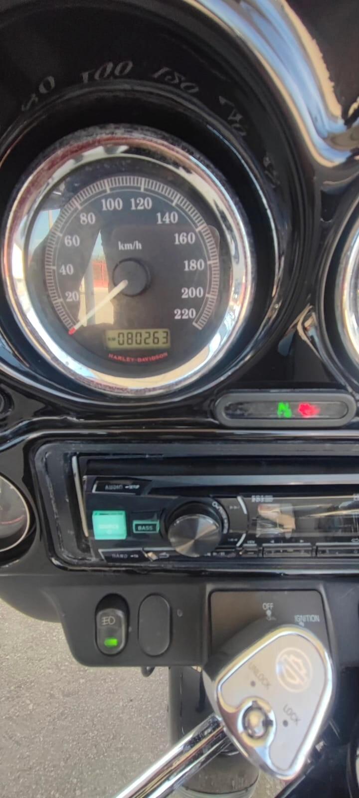 Harley-davidson FLHT 1.6cc benzina(PRIVATO)-2007