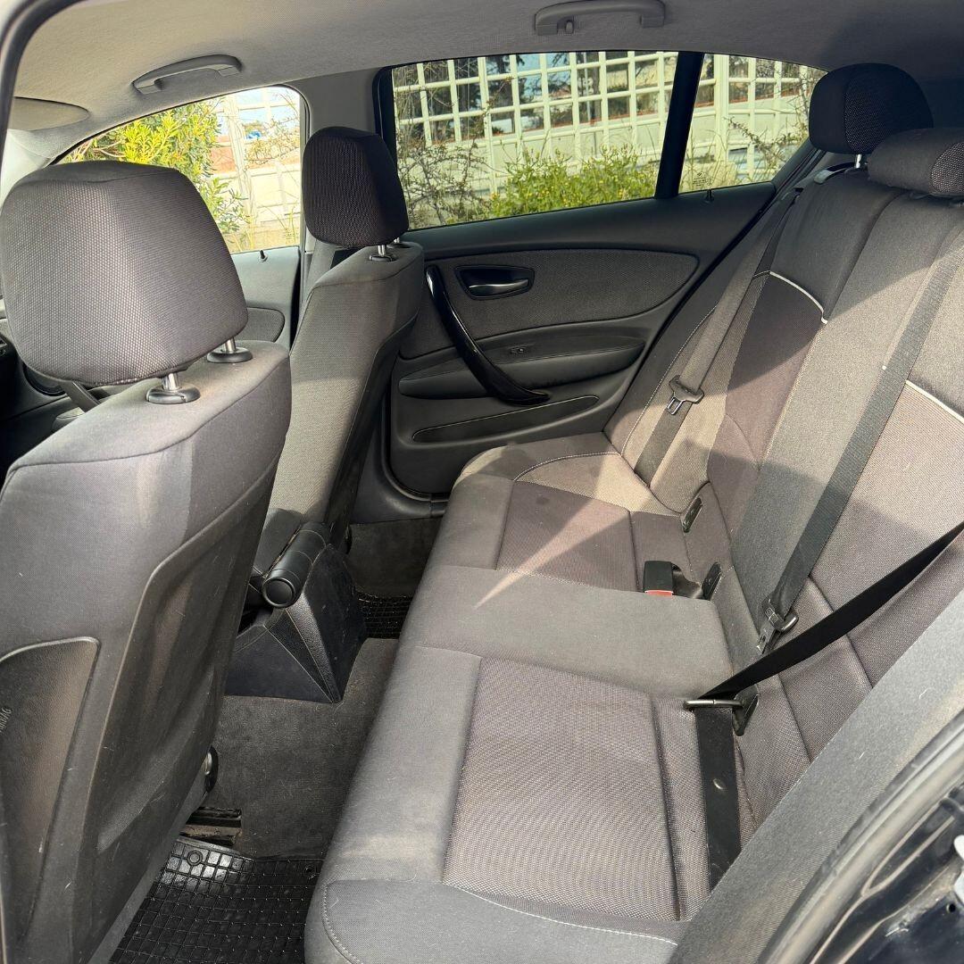 BMW Serie 1 116d 2010