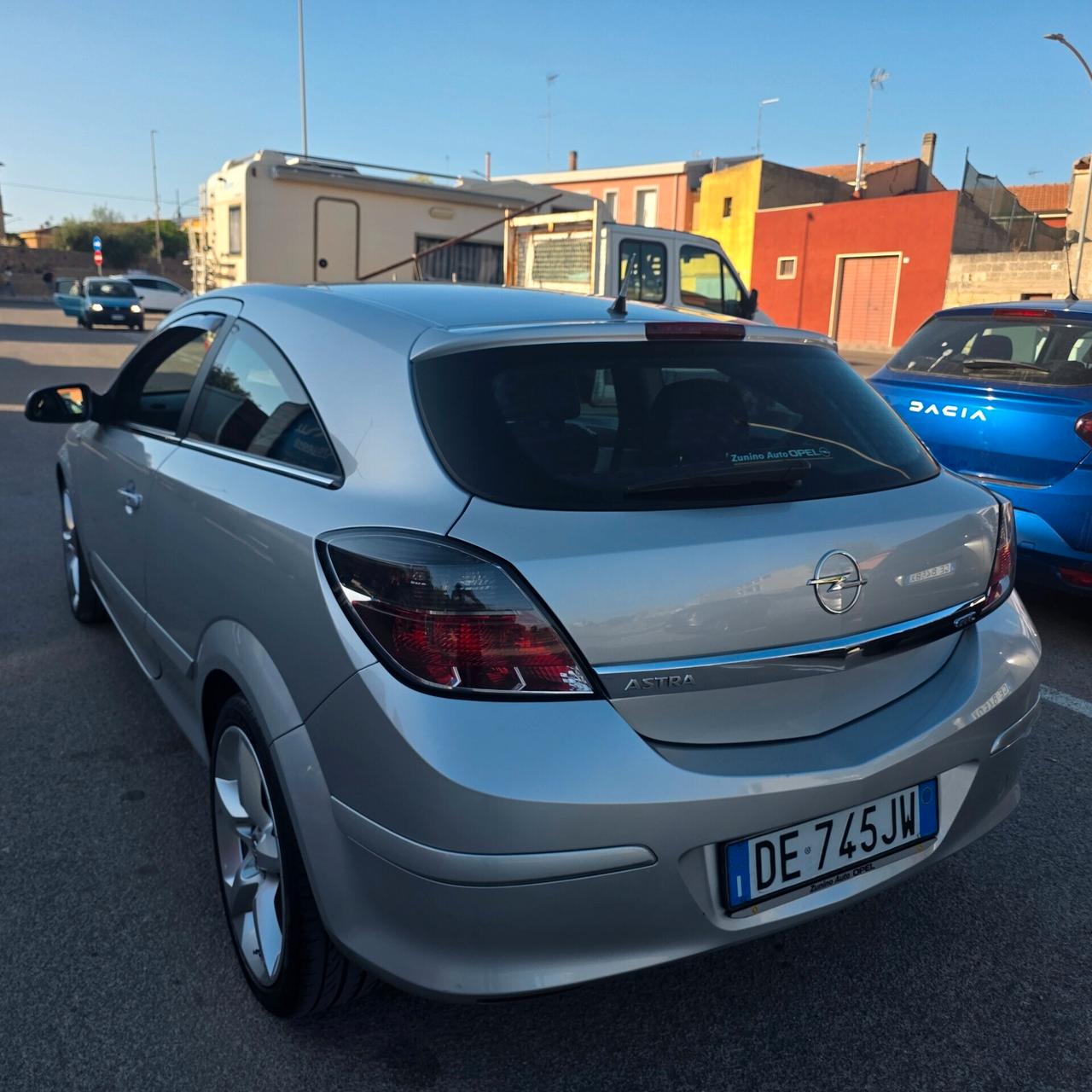 Opel Astra 1.7 CDTI 101CV 5 porte Cosmo