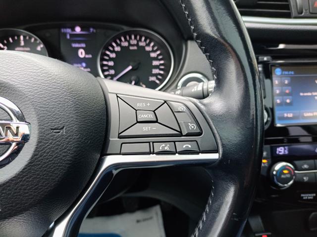 NISSAN Qashqai 1.6 dCi 2WD N-Connecta