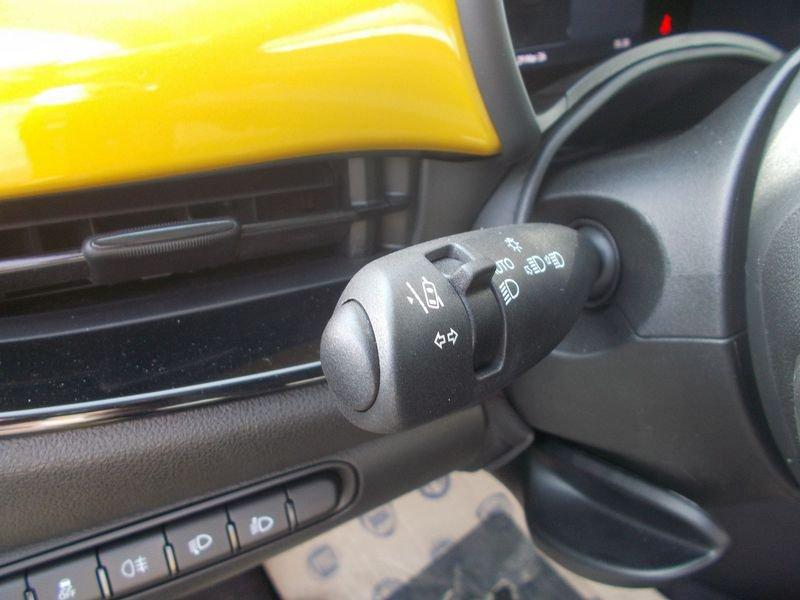 FIAT 500 Hybrid Hybrid Icon 338.7575187 MASSARI MARCO PRONTA IN SEDE