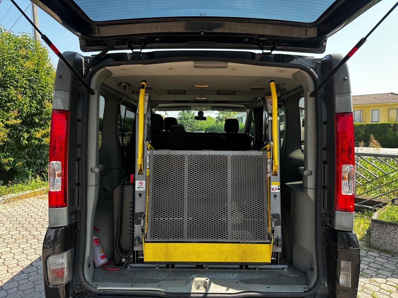 Renault Trafic T29 2.5 dCi OMOLOFATO PER DISABILI