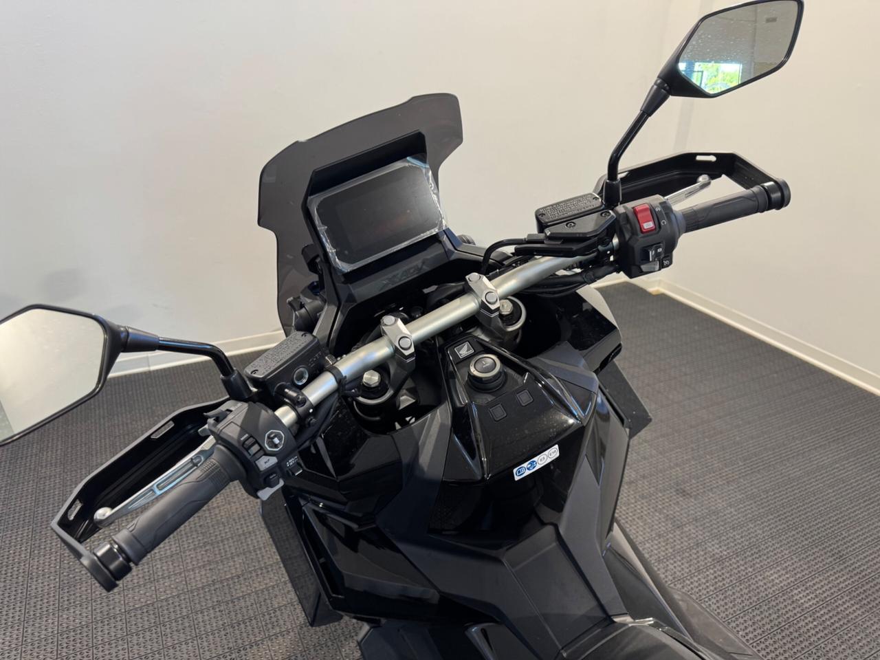 Honda X-ADV ADV 750 Graphite Black