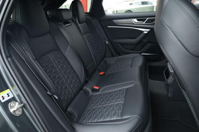 AUDI RS6 Avant 4.0 TFSI V8 quattro tiptronic