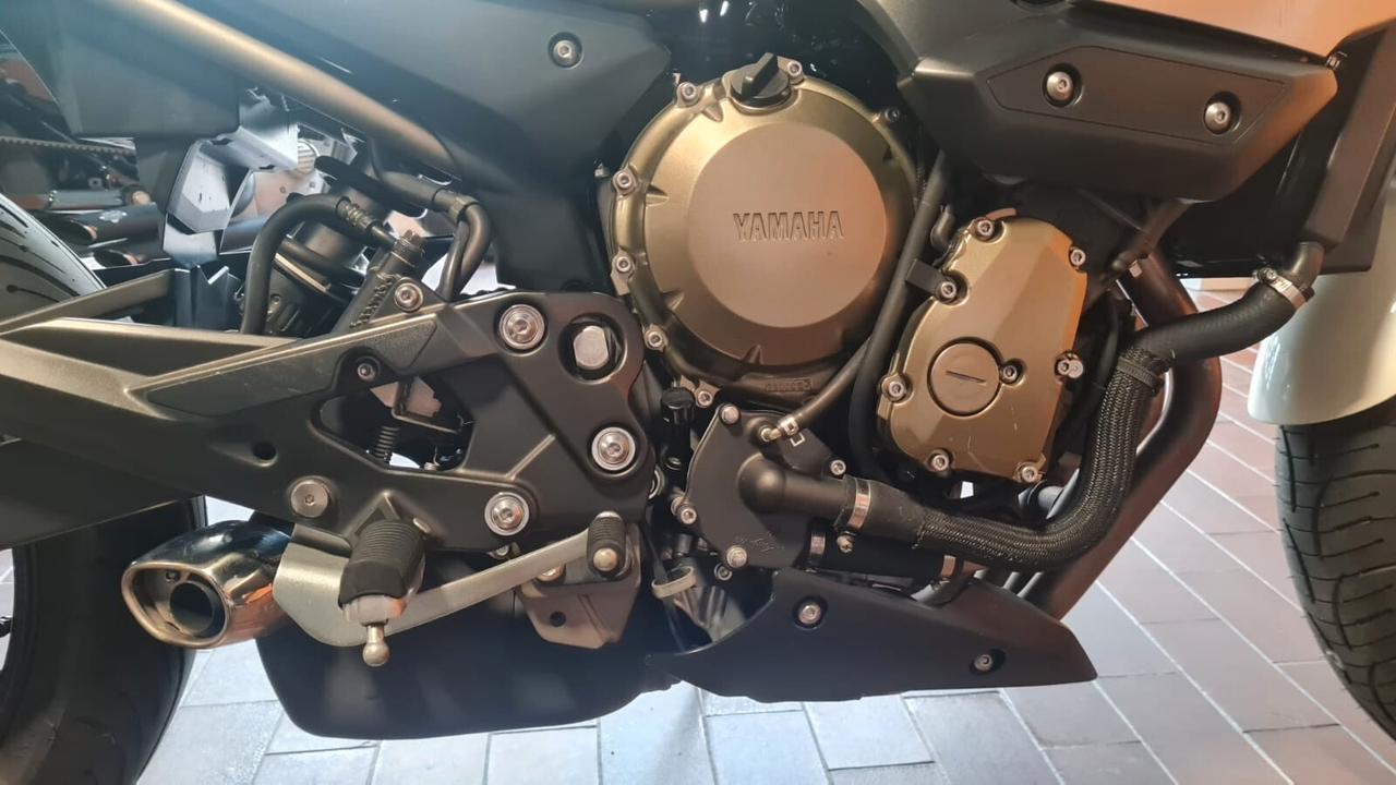 Yamaha XJ 600 XJ6 ( 2008 - 2015 )