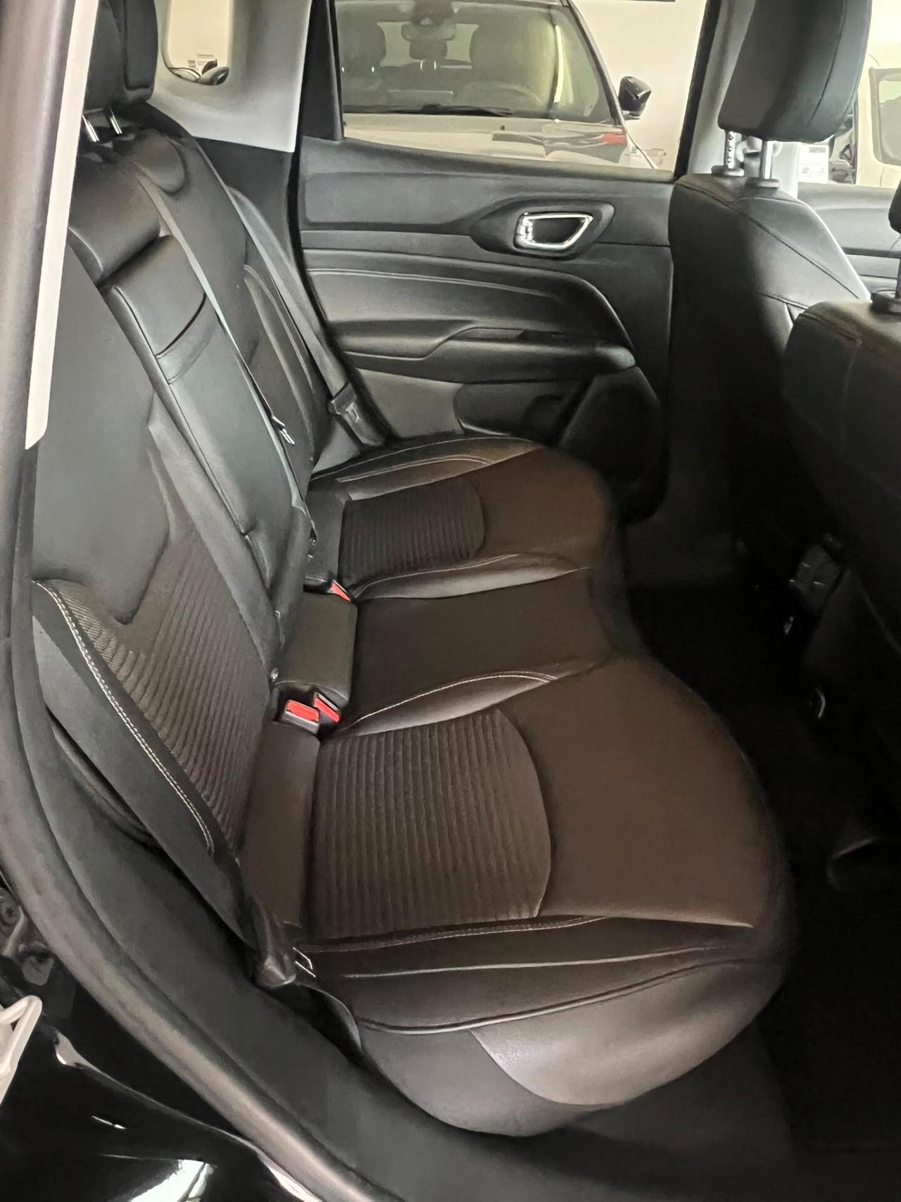 Jeep Compass 1.6 Multijet II 2WD Night Eagle