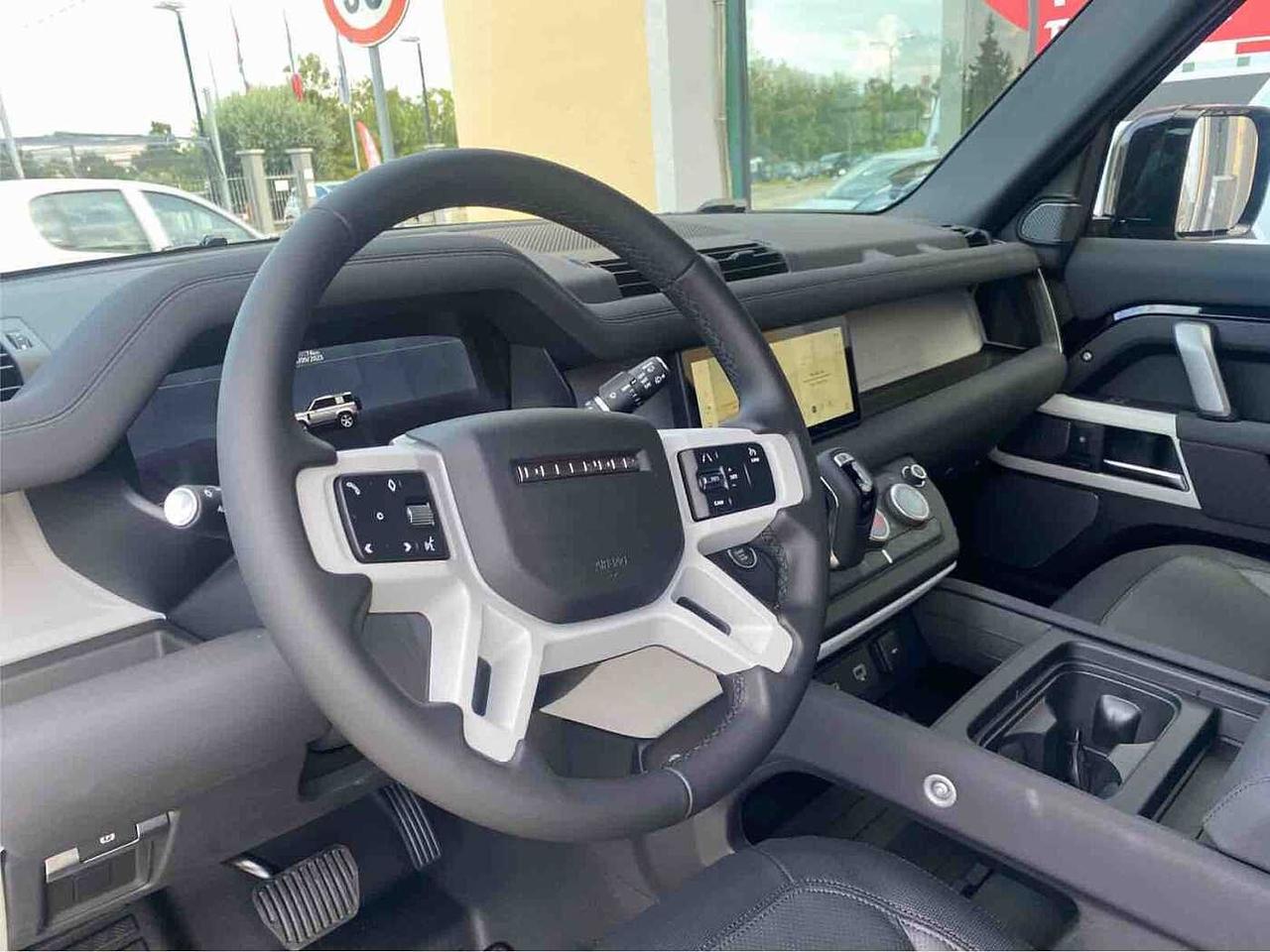 Land Rover Defender 90 3.0D I6 250 CV AWD Auto X-Dynamic SE