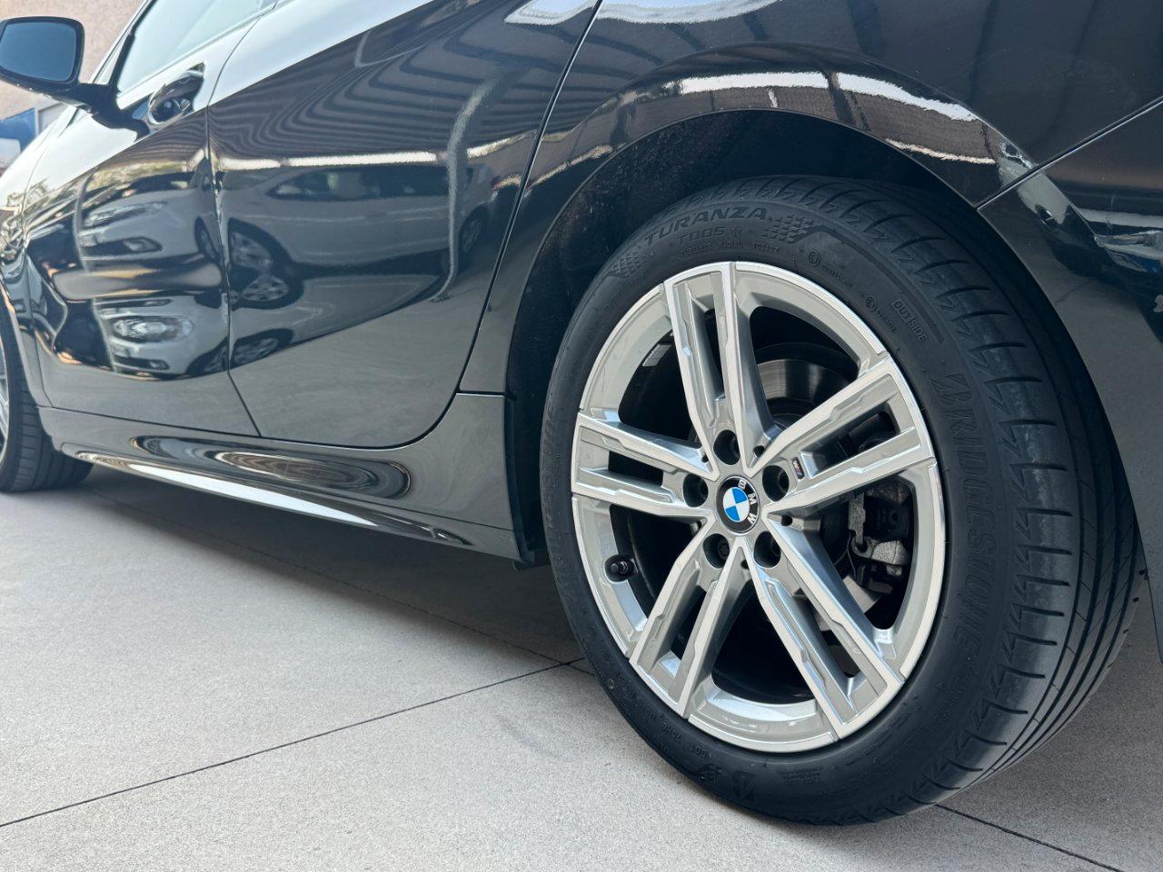 BMW 116 d Msport Exterior auto