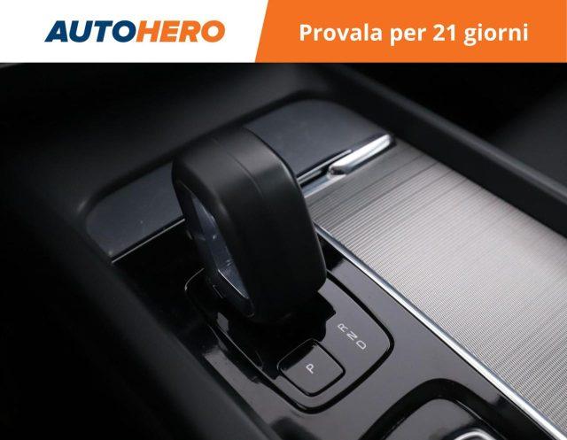 VOLVO XC60 B4 (d) automatico Plus Bright