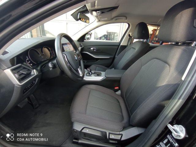 BMW 320 d Touring Business Advantage NAVI-CARPLAY-ANDROID