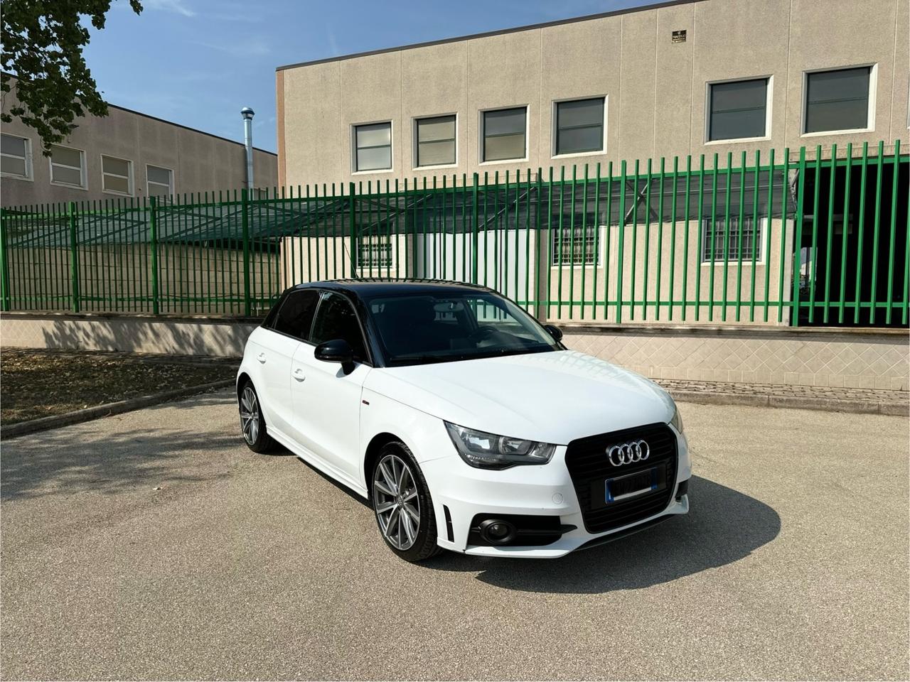 Audi A1 1.6 TDI S line edition neopatentati