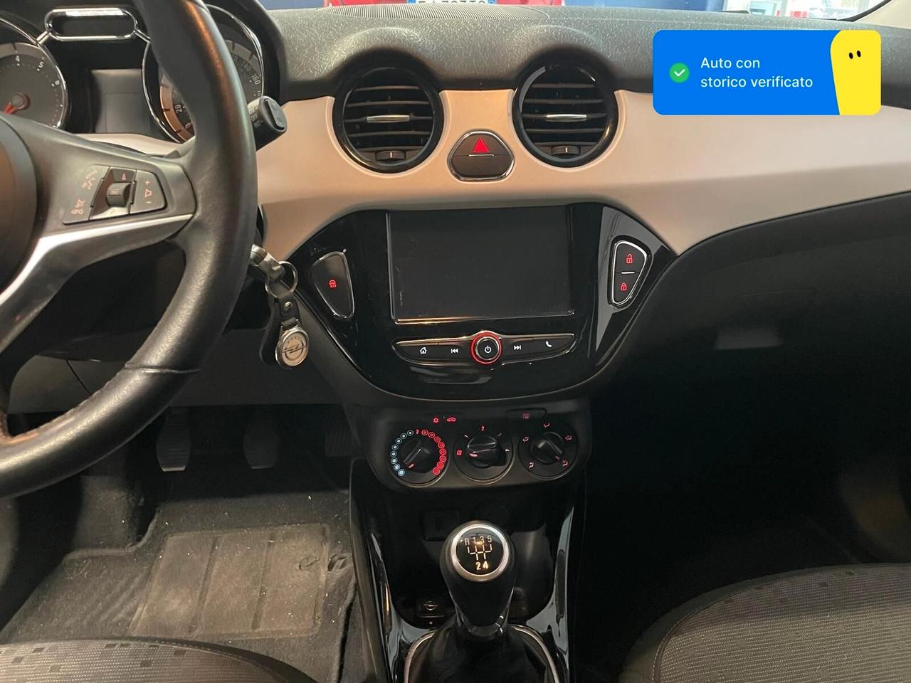 Opel Adam 1.2 70 CV Glam