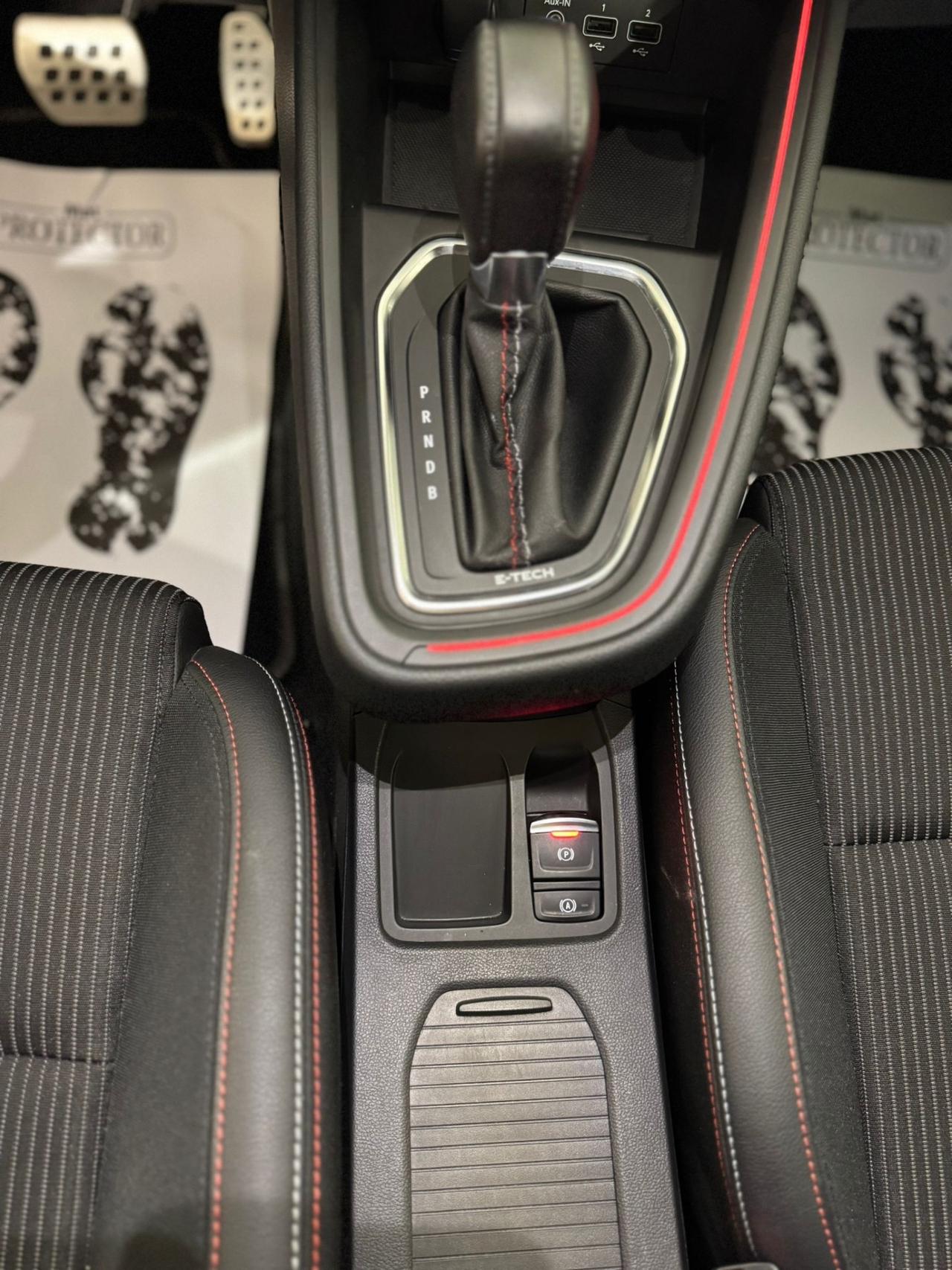 Renault Clio Full Hybrid E-Tech 140 CV 5 porte R.S. Line