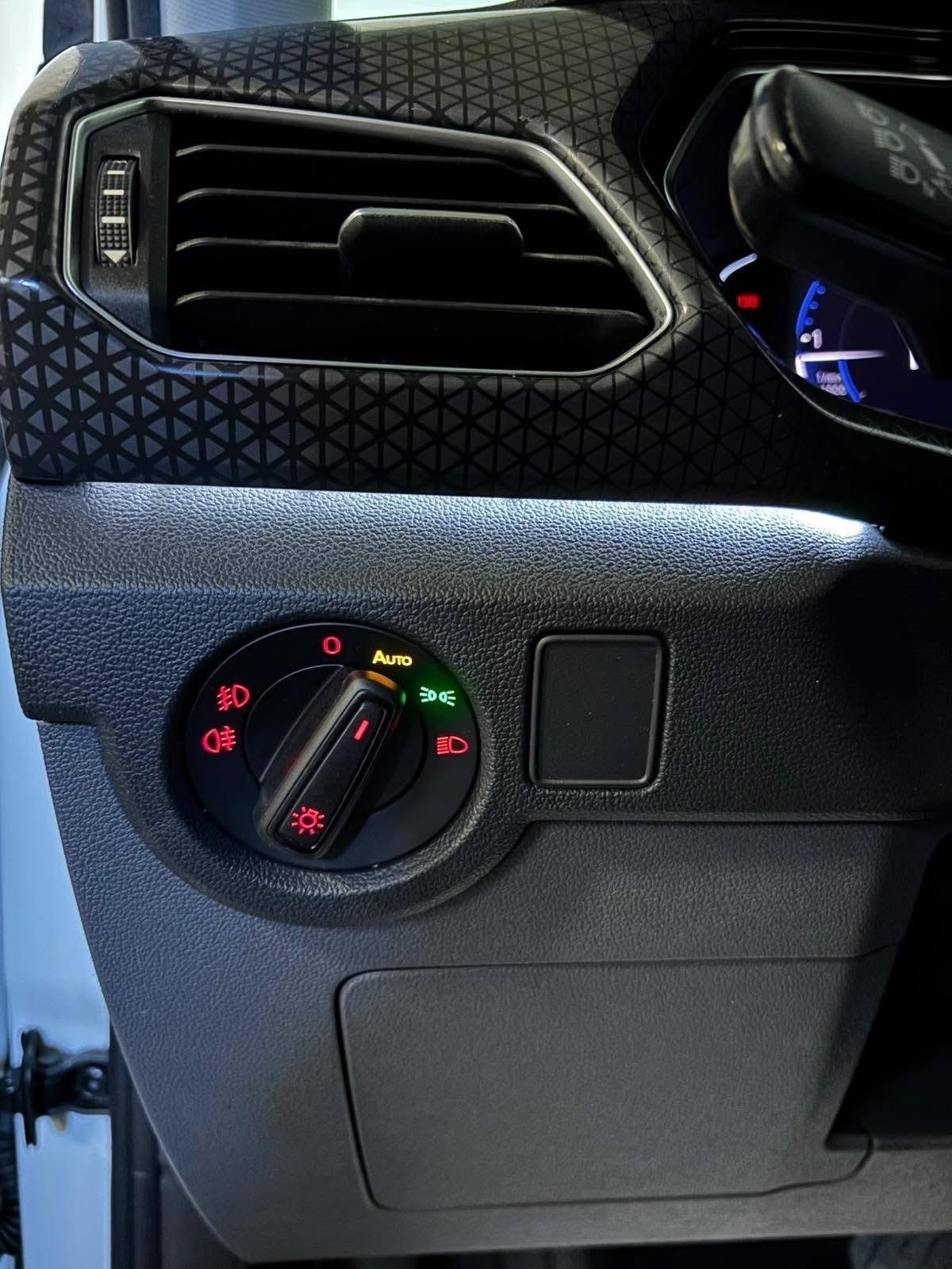 Volkswagen T-Cross 1.0 TSI Urban BMT